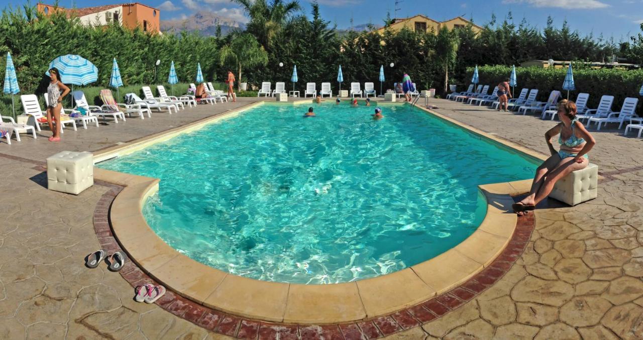 דירות קמפופליצ'ה די רוצ'לה Casa Vacanza Paradise Vicino Cefalu Con Servizio Di Piscina A 3 Chilometri מראה חיצוני תמונה
